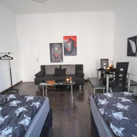 23Sam Apartment Vienna 23 Malfattigasse Экстерьер фото